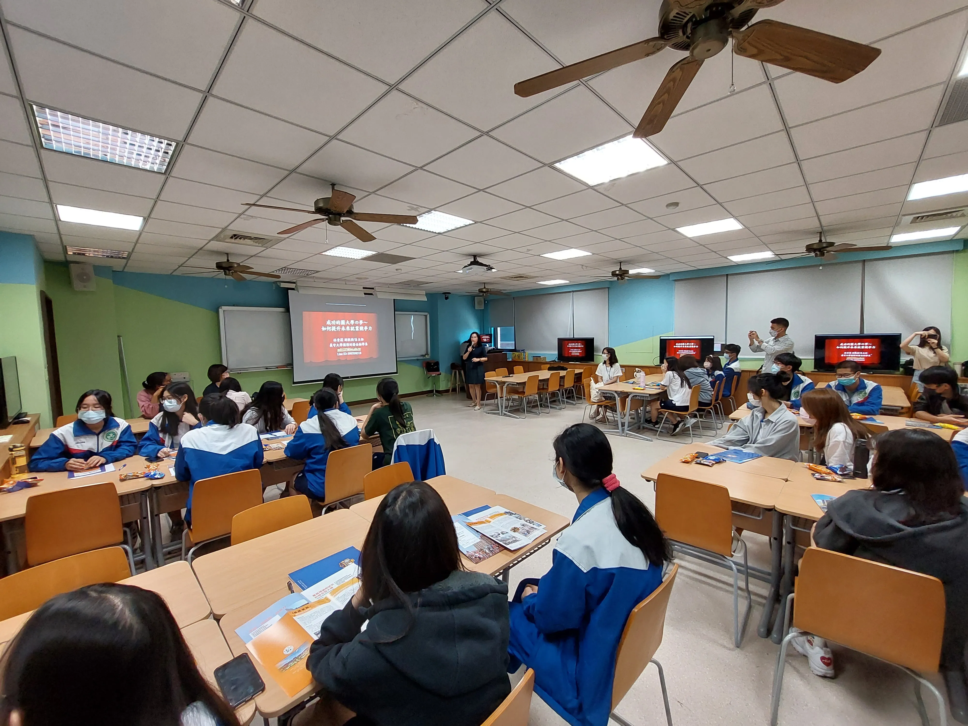 Outfitted with cutting-edge smart technology, this classroom supports dynamic, inquiry-based learning with real-time feedback systems and collaborative digital tools.